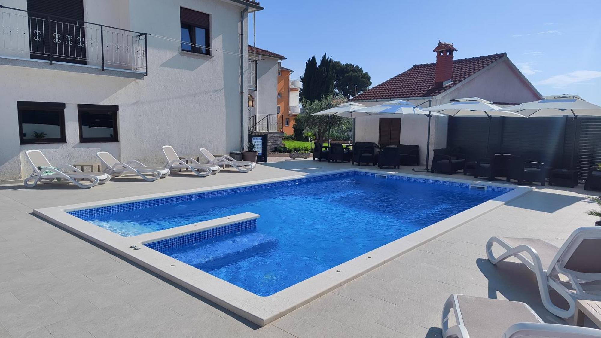 Viktor Rooms And Apartments 2 Rovinj Exteriör bild
